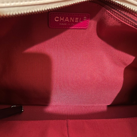 Chanel Large Gabrielle Bag - Picture 6 of 8